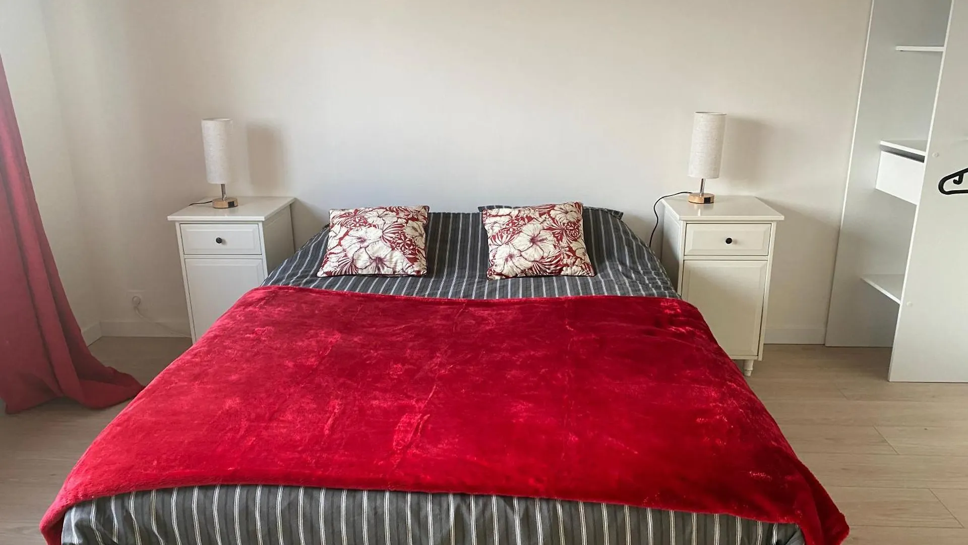 T3 Lumineux & Confortable Apartment Tassin-la-Demi-Lune 0*,  France